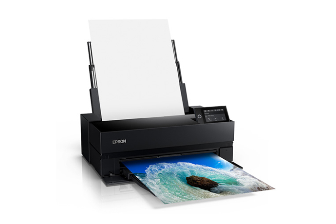 Epson SureColor P900 17-Inch Photo Printer - Image 3